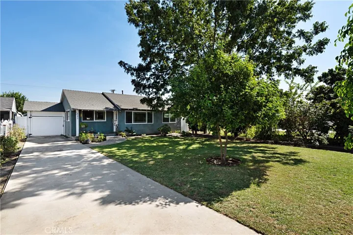 4840 El Monte Avenue, Temple City, California 91780