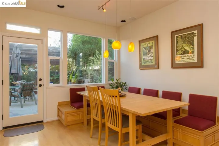 112 Waterview Dr, Richmond, California 94804