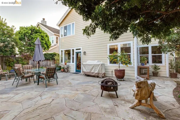 112 Waterview Dr, Richmond, California 94804