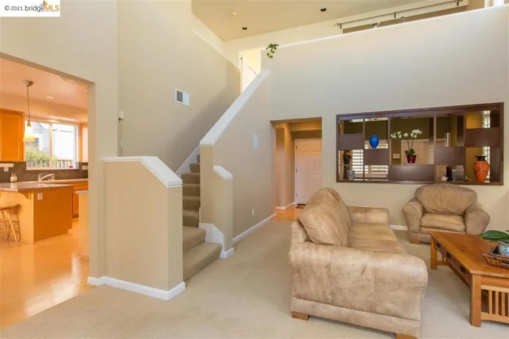 112 Waterview Dr, Richmond, California 94804