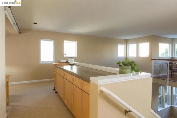 112 Waterview Dr, Richmond, California 94804