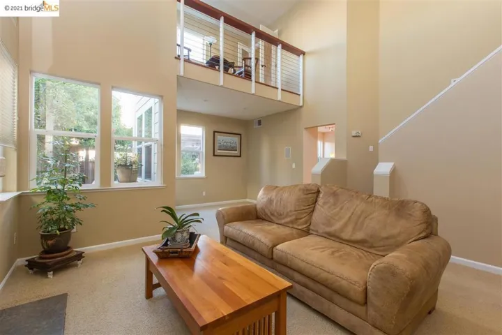 112 Waterview Dr, Richmond, California 94804