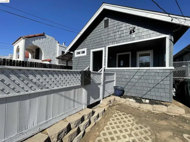 4032 Quigley St, Oakland, California 94619
