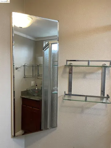 4032 Quigley St, Oakland, California 94619