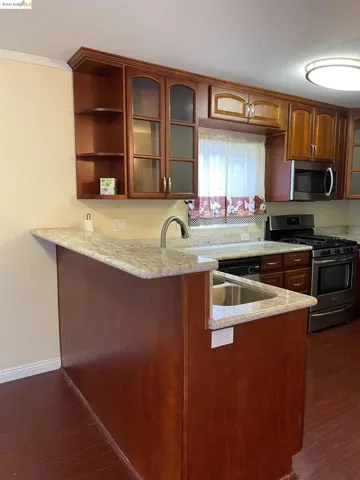 4032 Quigley St, Oakland, California 94619