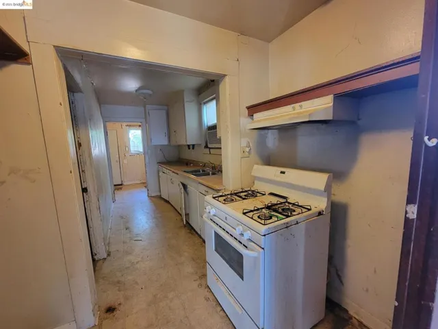 74 Marys Ave, Bay Point, California 94565