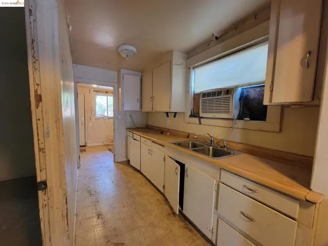 74 Marys Ave, Bay Point, California 94565