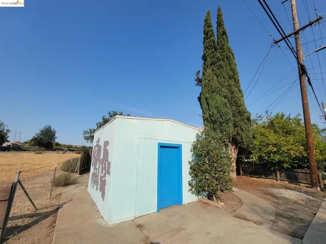 74 Marys Ave, Bay Point, California 94565