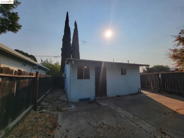 74 Marys Ave, Bay Point, California 94565