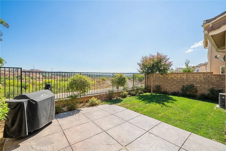 29326 Dakota Drive, Valencia, California 91354