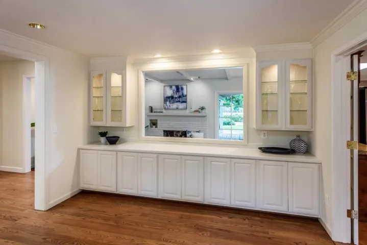 , Los Altos, California 94024