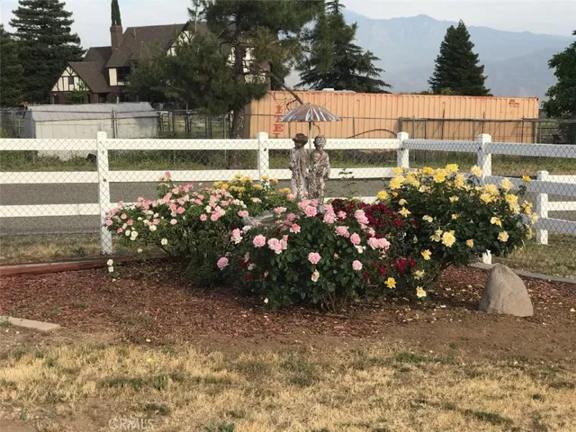 8753 Peach Summit Drive, Banning, California 92220