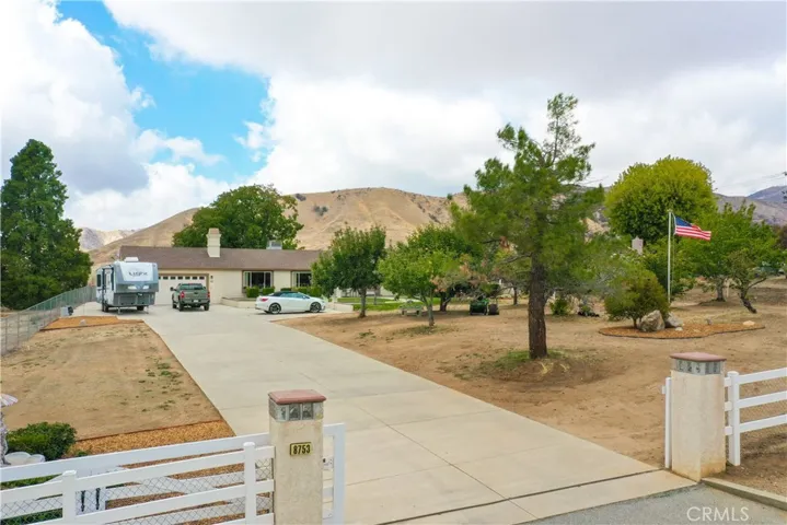 8753 Peach Summit Drive, Banning, California 92220