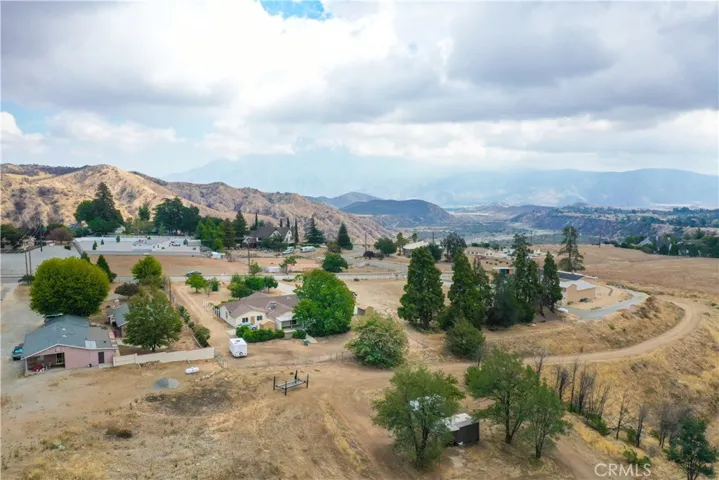 8753 Peach Summit Drive, Banning, California 92220
