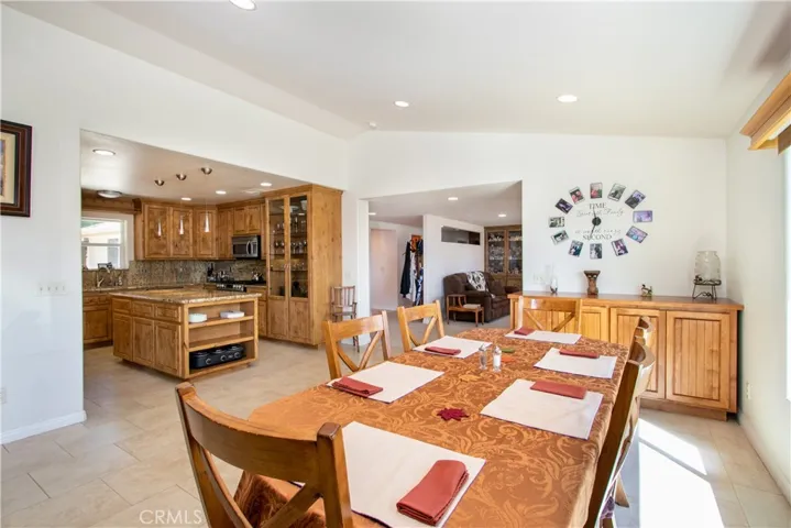 8753 Peach Summit Drive, Banning, California 92220