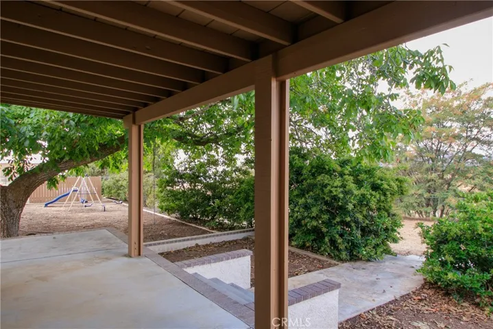 8753 Peach Summit Drive, Banning, California 92220