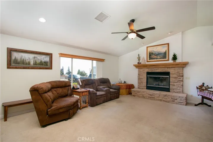 8753 Peach Summit Drive, Banning, California 92220