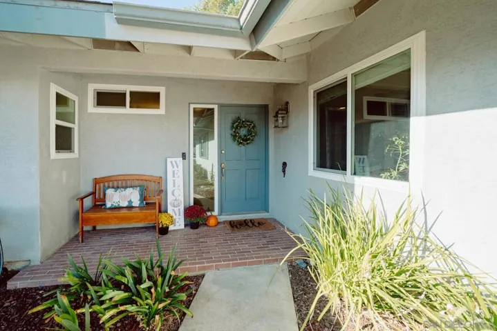 789 Eastbury Dr, Escondido, California 92027