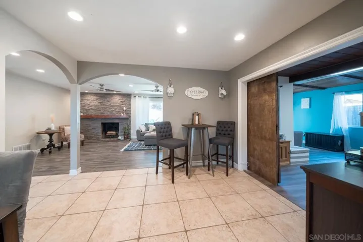 789 Eastbury Dr, Escondido, California 92027