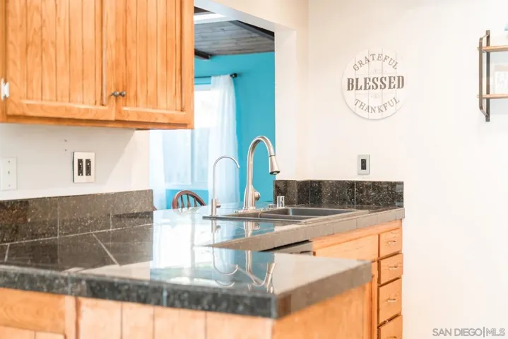 789 Eastbury Dr, Escondido, California 92027
