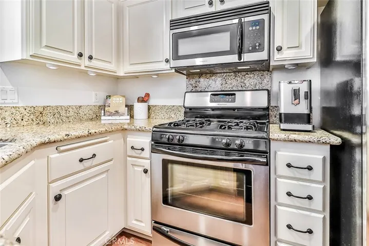 165 Via Colinas, Westlake Village, California 91362