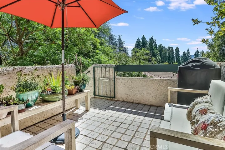 165 Via Colinas, Westlake Village, California 91362