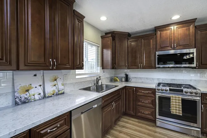 10117 Los Ranchitos Rd, Lakeside, California 92040