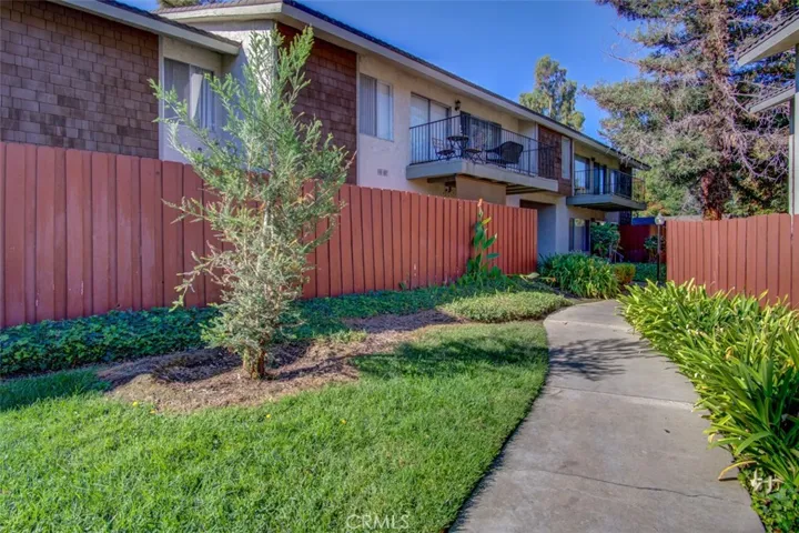 985 S Idaho Street 31, La Habra, California 90631