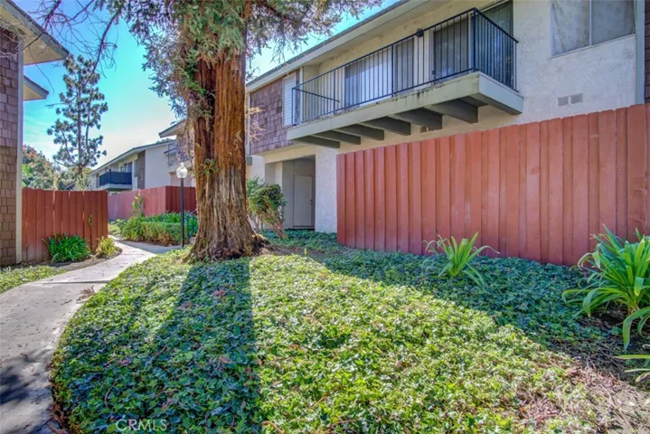 985 S Idaho Street 31, La Habra, California 90631
