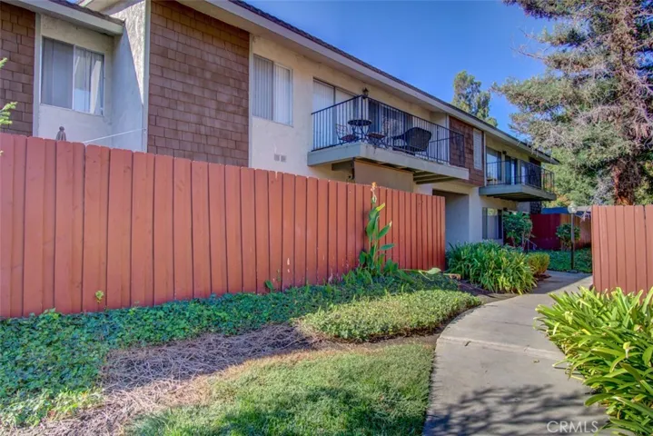 985 S Idaho Street 31, La Habra, California 90631