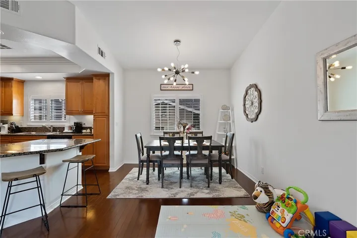 1974 Cherry Avenue, Signal Hill, California 90755