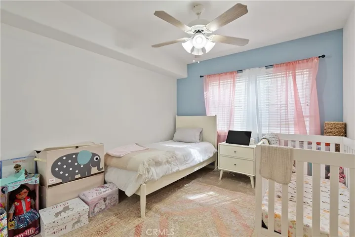 1974 Cherry Avenue, Signal Hill, California 90755
