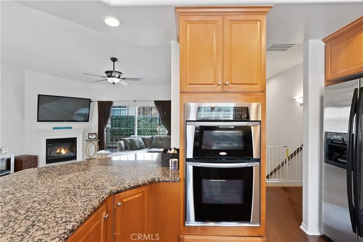 1974 Cherry Avenue, Signal Hill, California 90755