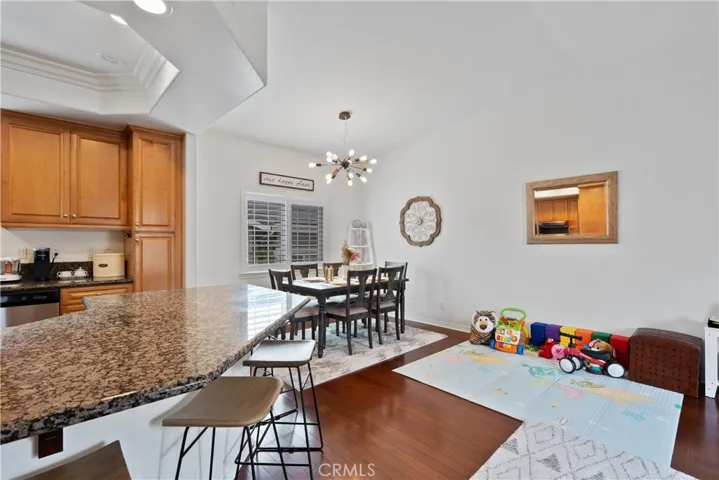 1974 Cherry Avenue, Signal Hill, California 90755