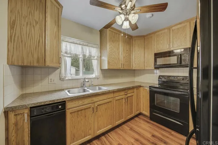 4846 Siesta Drive, Oceanside, California 92057
