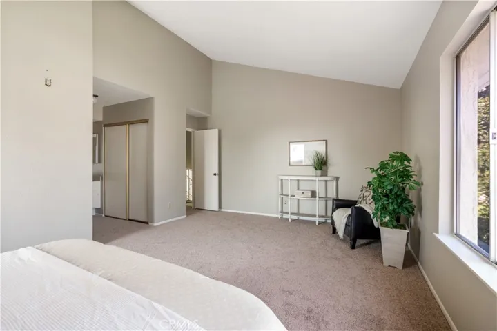 1342 N North Hills Drive, Upland, California 91784