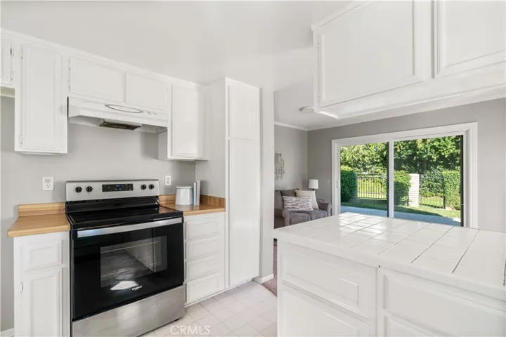 1342 N North Hills Drive, Upland, California 91784