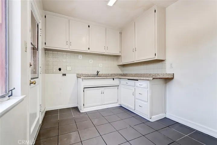 2704 182nd Street, Redondo Beach, California 90278