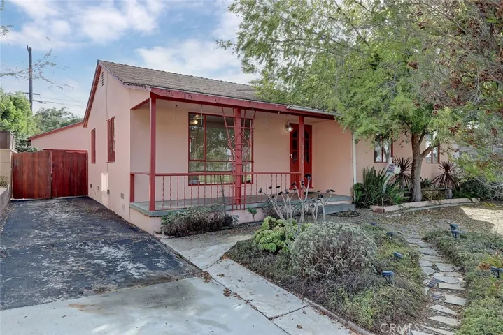 2704 182nd Street, Redondo Beach, California 90278