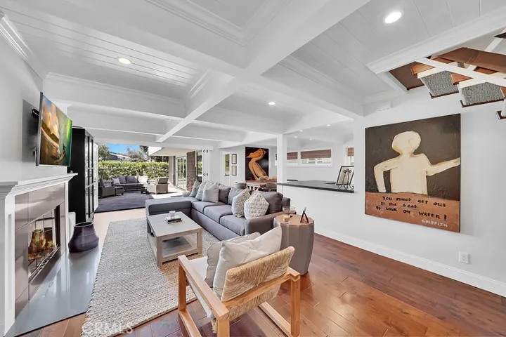 119 Via Nice, Newport Beach, California 92663