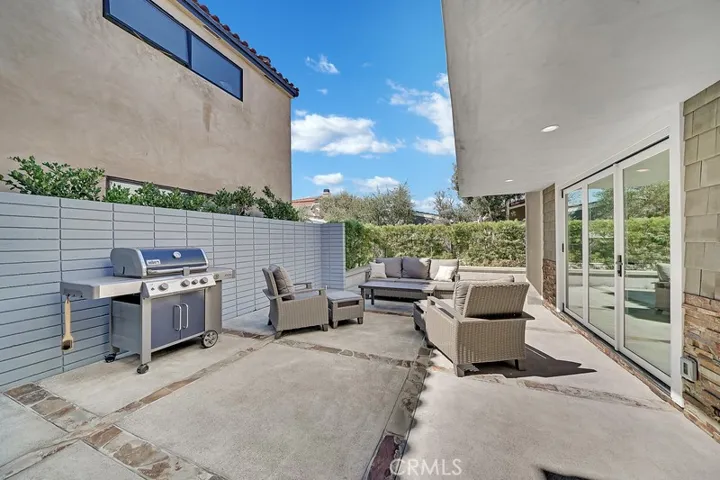 119 Via Nice, Newport Beach, California 92663