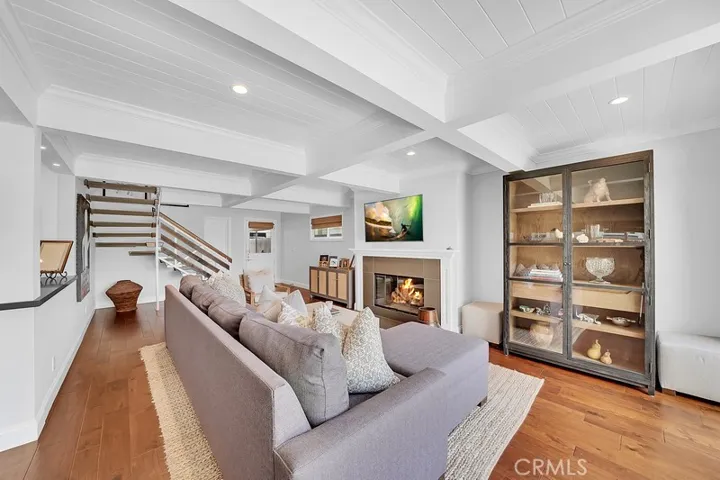 119 Via Nice, Newport Beach, California 92663