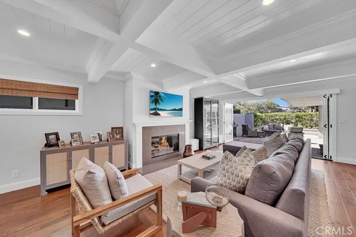 119 Via Nice, Newport Beach, California 92663