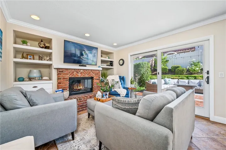 8 Mejorana, Rancho Santa Margarita, California 92688
