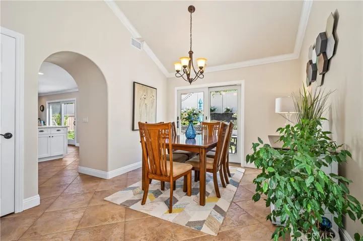 8 Mejorana, Rancho Santa Margarita, California 92688