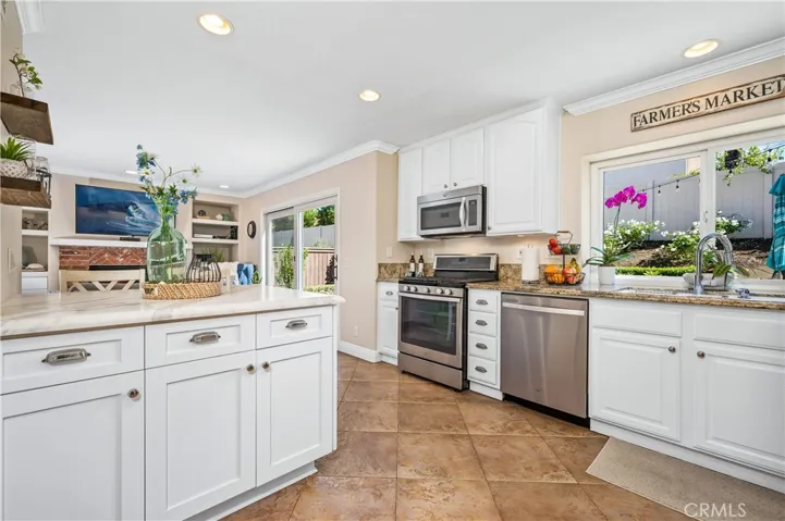 8 Mejorana, Rancho Santa Margarita, California 92688