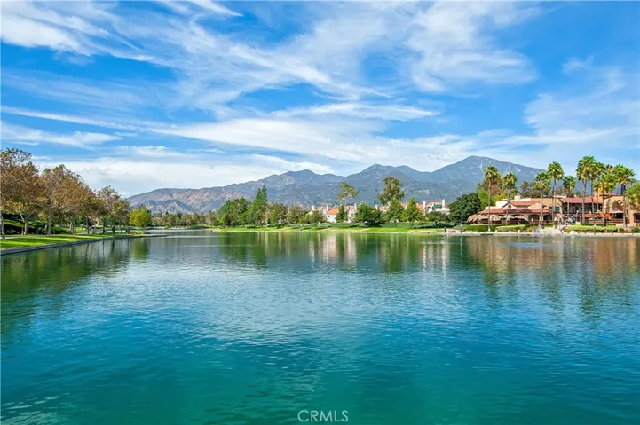 8 Mejorana, Rancho Santa Margarita, California 92688