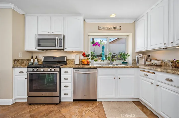 8 Mejorana, Rancho Santa Margarita, California 92688
