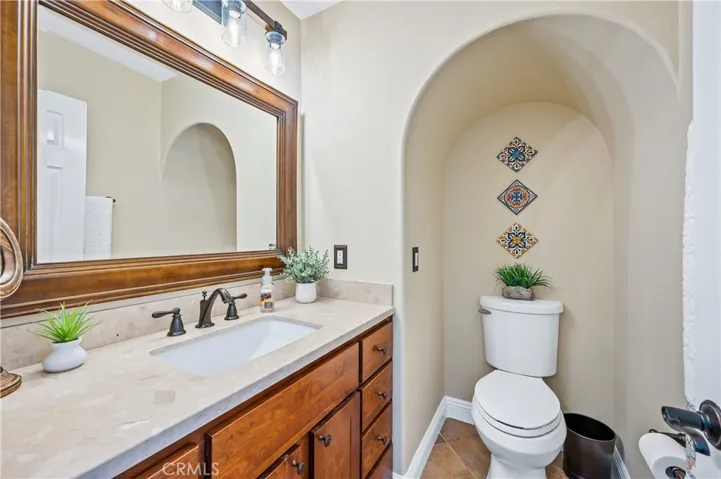 8 Mejorana, Rancho Santa Margarita, California 92688