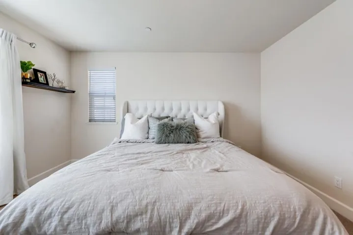 , Hollister, California 95023